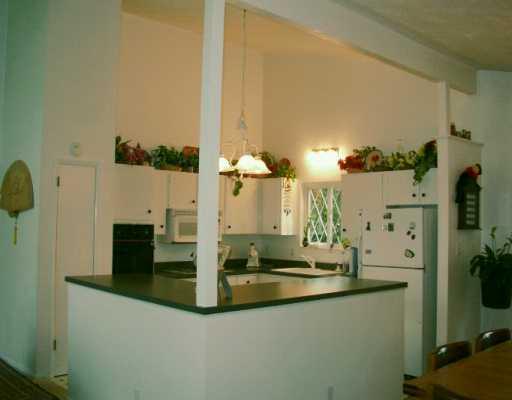 113 Johnston Road Canonsburg, PA 15317 - Photo 4 of 8 Gallery Image 4