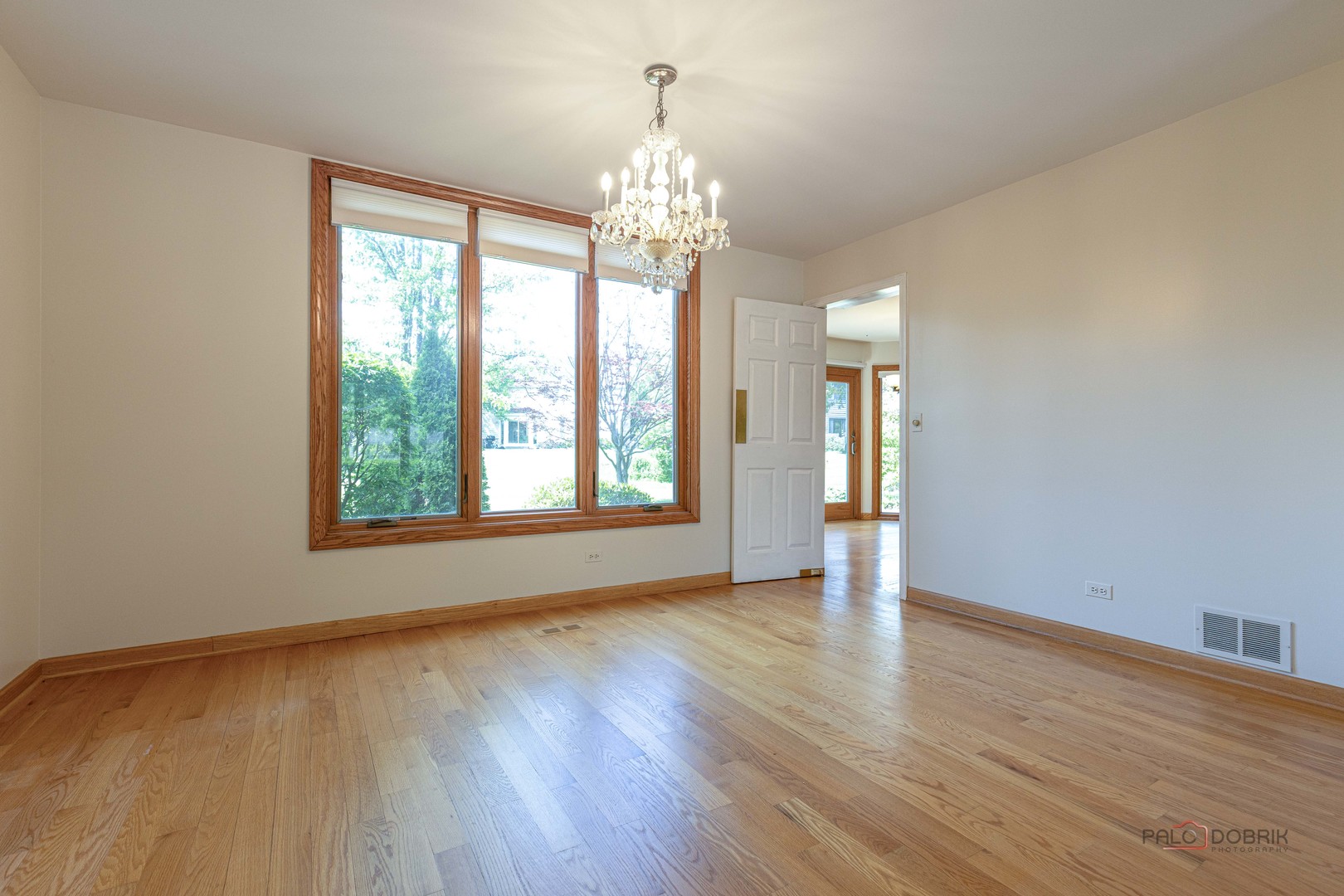 810 Edgemere Road Buffalo Grove, IL 60089 - Photo 6 of 34