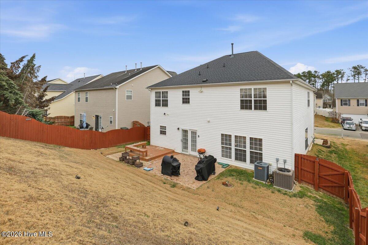 5135 Primland Lane Raleigh, NC 27610 - Photo 5 of 52 06-5135 Primeland Ln-6