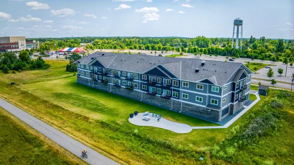 $280,000 | 715 Lake Shore Drive Northeast, Unit 200, Bemidji, MN 56601
