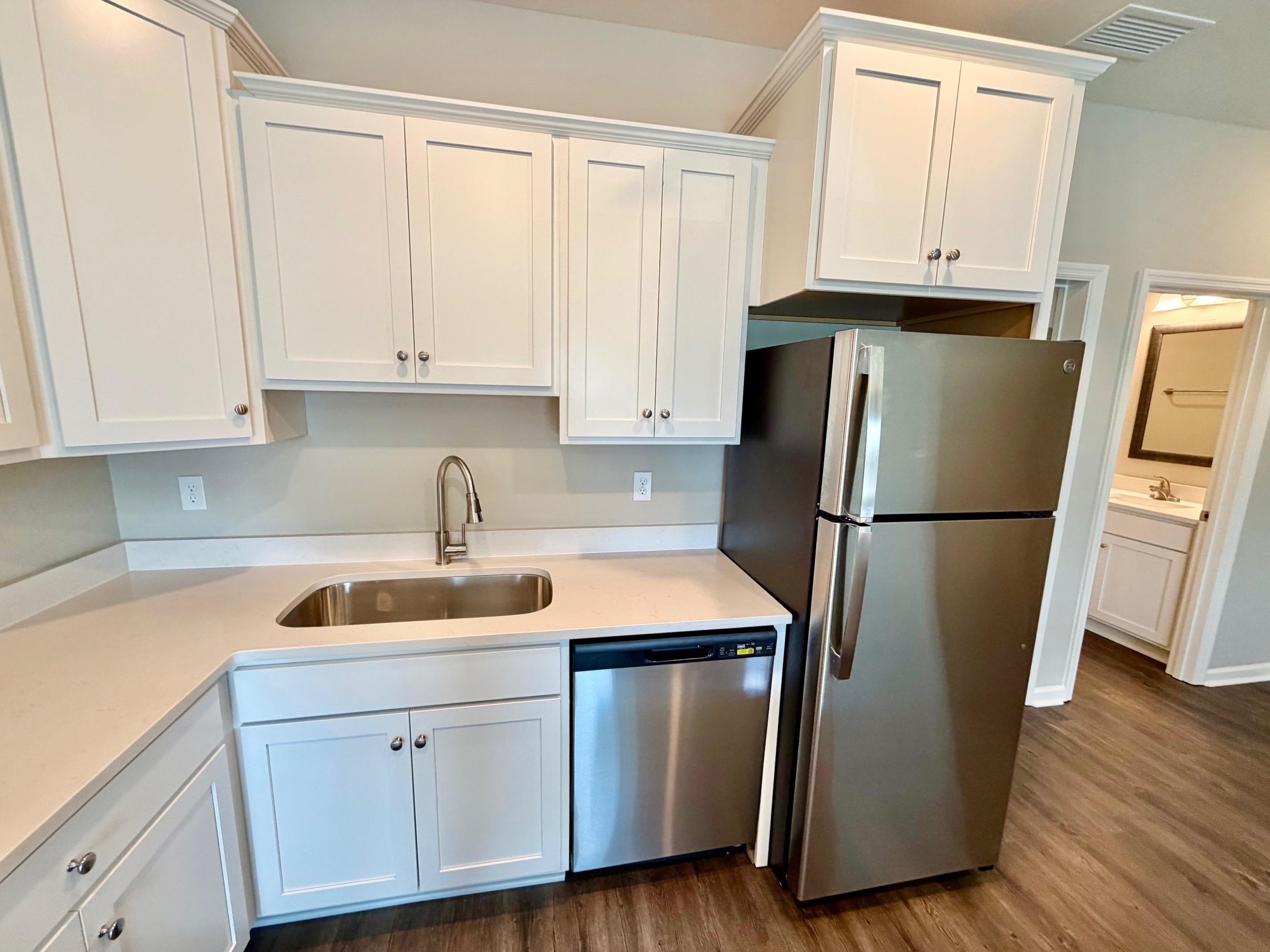 1974 Midyette Road, Unit 711 Tallahassee, FL 32301 - Photo 4 of 11