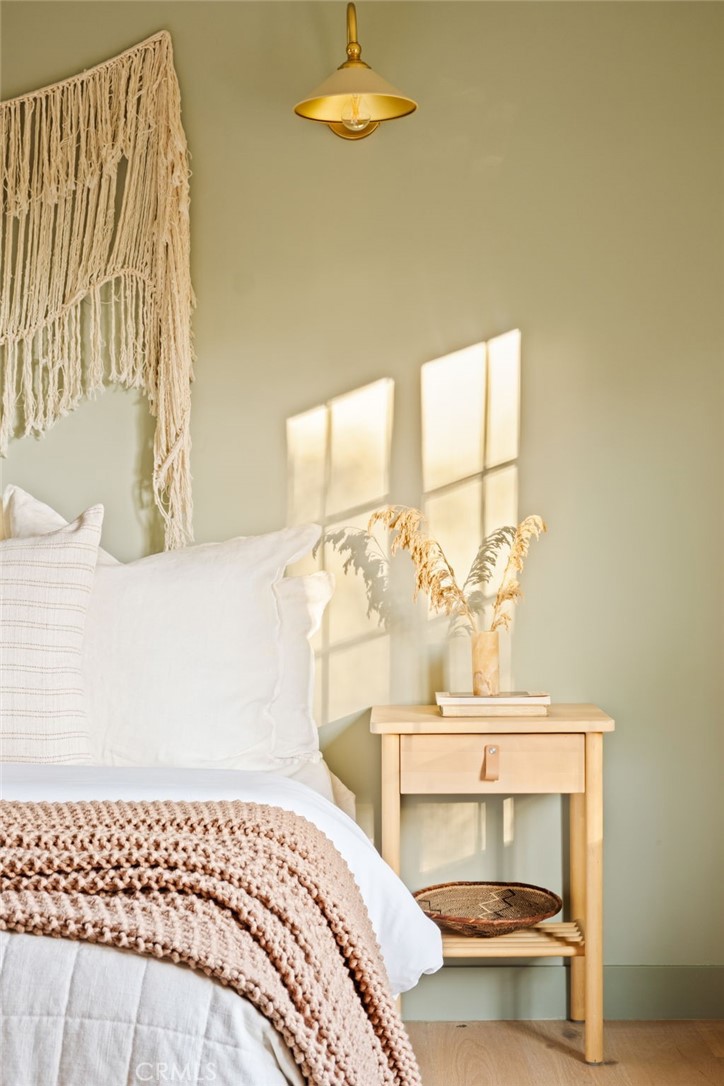 1578 Morada Place Altadena, CA 91001 - Photo 26 of 58 a bedroom with a bed and a window