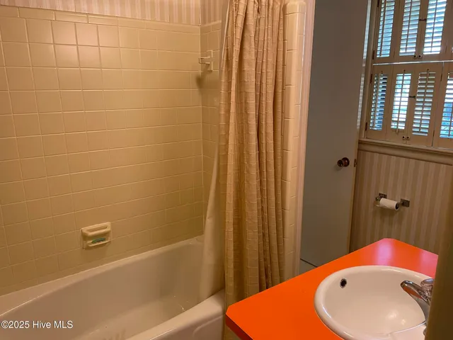 $245,500 | 1106 Parkside Drive Northwest, Wilson, NC 27896