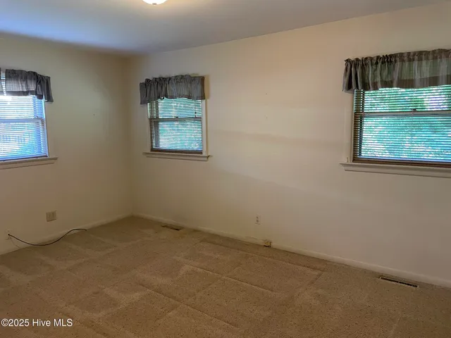 $245,500 | 1106 Parkside Drive Northwest, Wilson, NC 27896