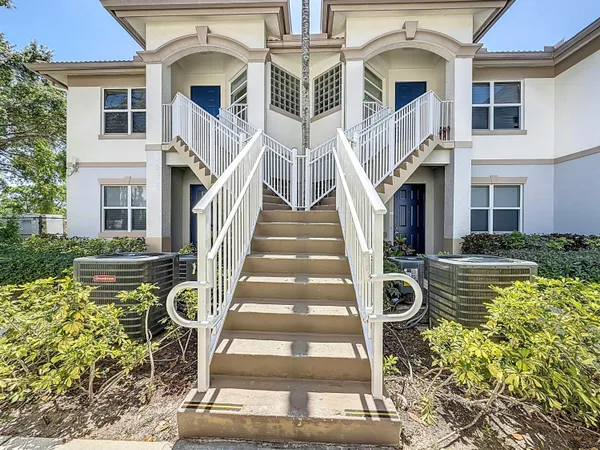 $2,525 | 3180 North Haverhill Road, Unit 102, West Palm Beach, FL 33417