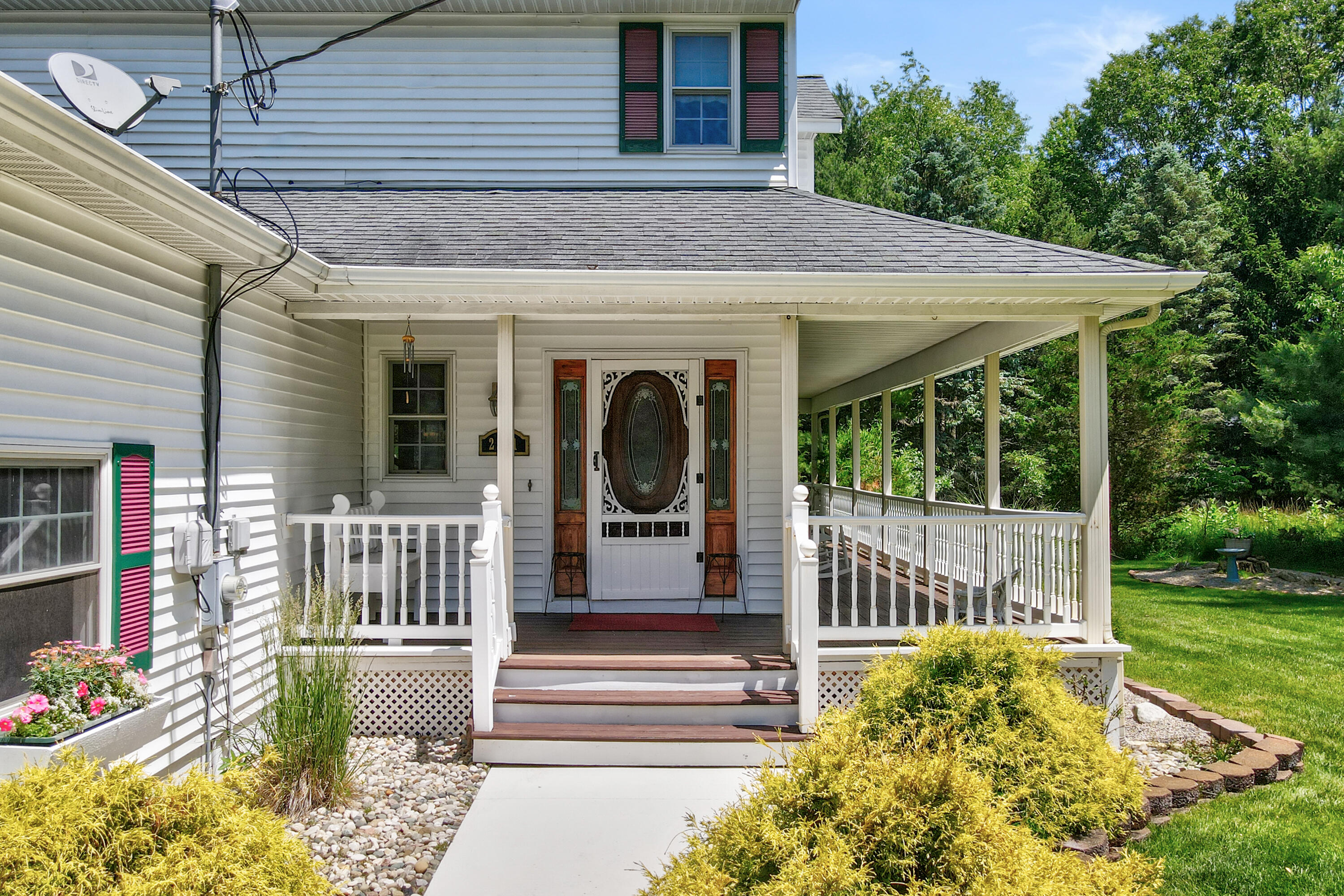2541 Fenner Road Muskegon, MI 49445 - Photo 3 of 63 Lidua Carty - 2541 Fenner Road (64)-3