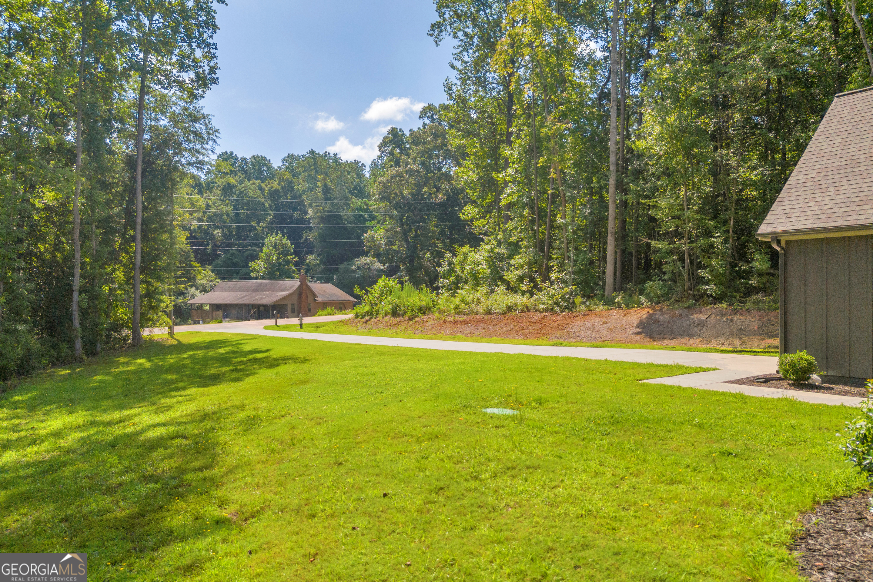 376 Athens Street Homer, GA 30547 - Photo 3 of 46