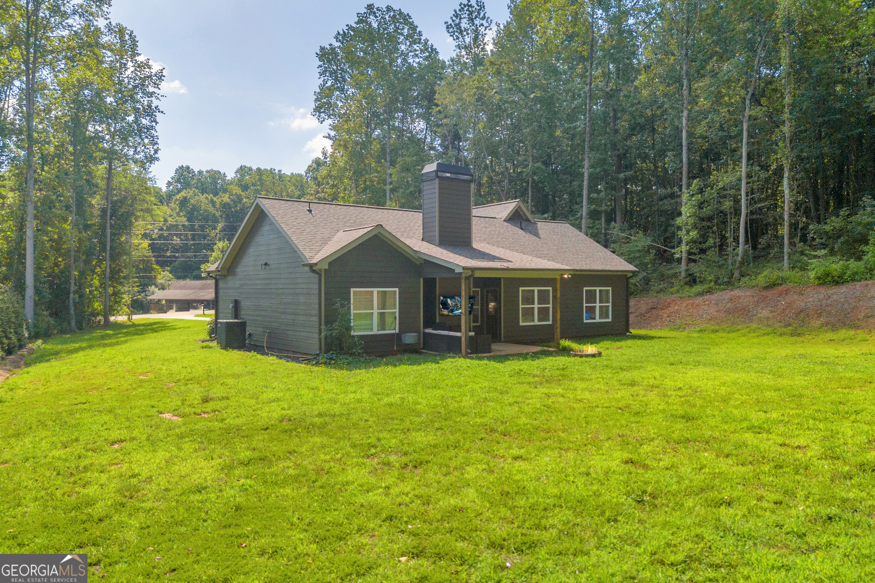 376 Athens Street Homer, GA 30547 - Photo 5 of 46