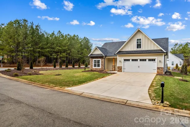 $474,500 | 215 Village Lane, Salisbury, NC 28146
