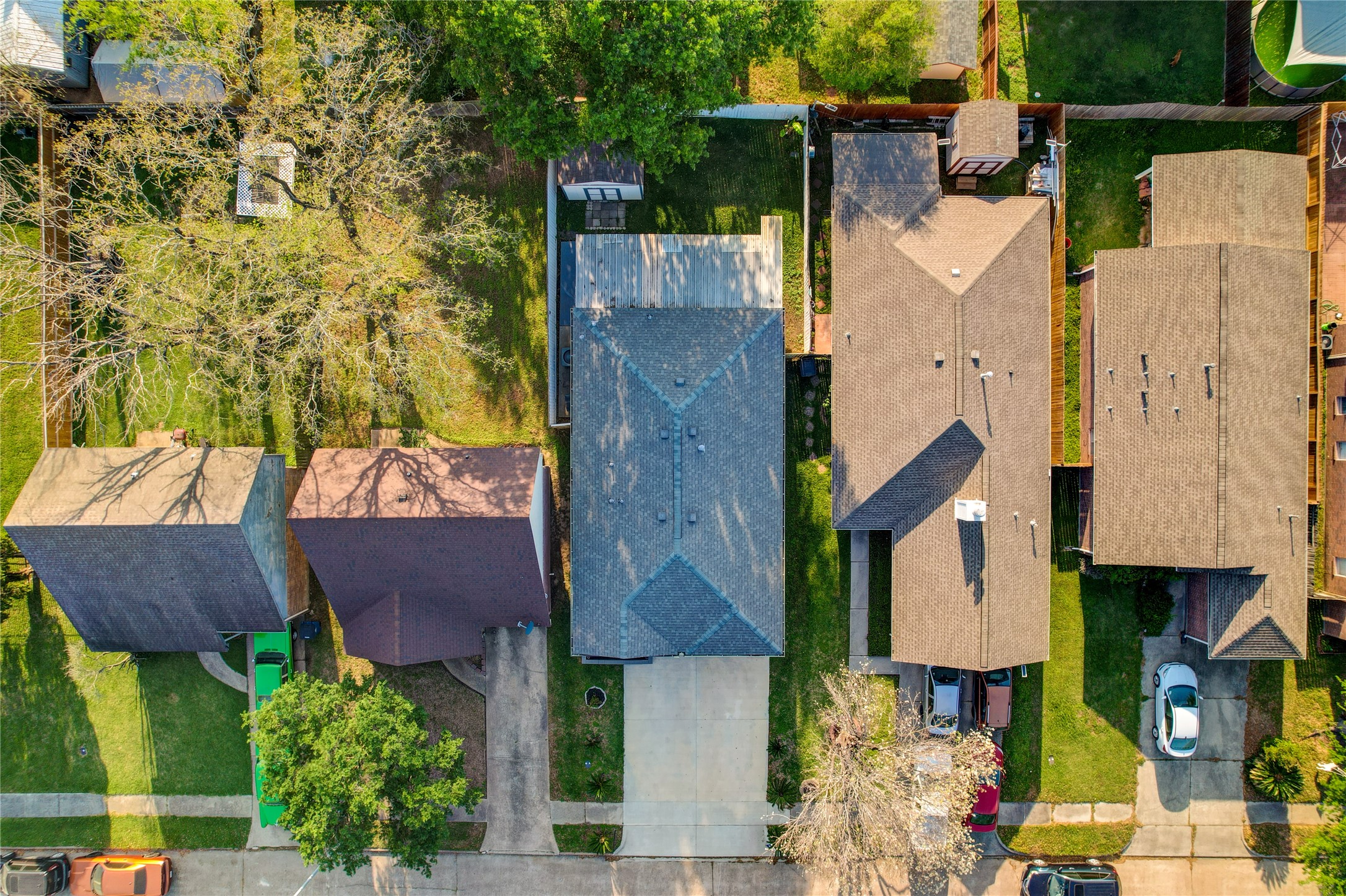 1117 Willersley Lane Channelview, TX 77530 - Photo 27 of 27 an aerial view of residential houses with outdoor space