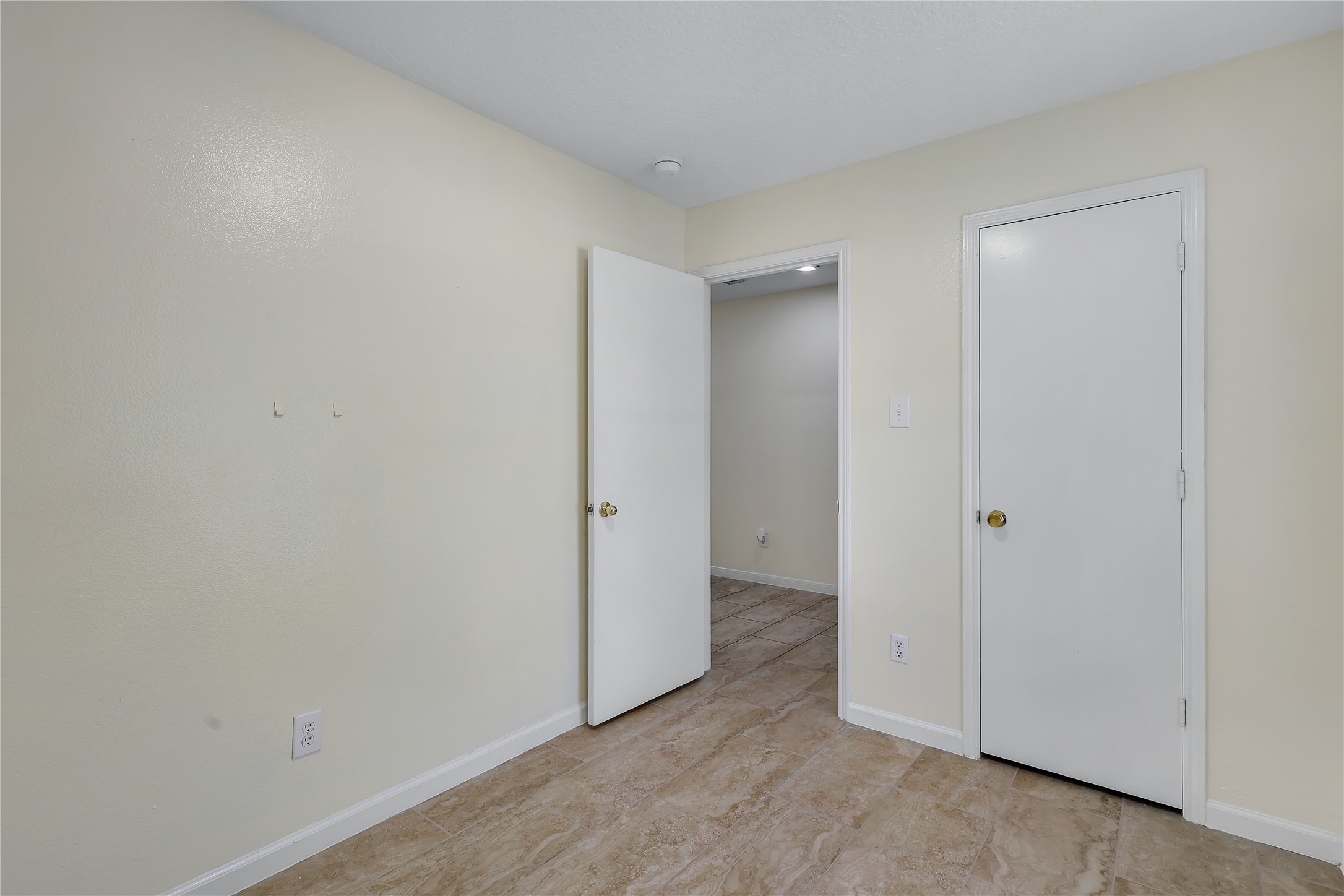 1117 Willersley Lane Channelview, TX 77530 - Photo 5 of 27 a view of an empty room