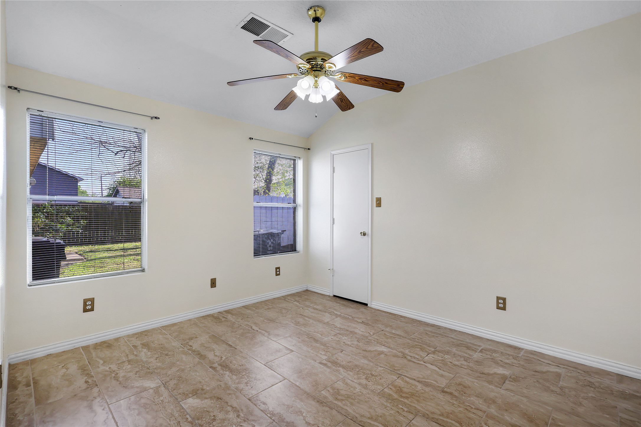 1117 Willersley Lane Channelview, TX 77530 - Photo 9 of 27 a view of an empty room with a window