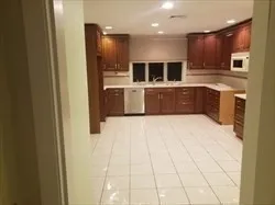 $2,500 | 16 Houghton Street, Unit 2, Worcester, MA 01604