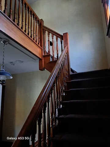 $2,500 | 16 Houghton Street, Unit 2, Worcester, MA 01604