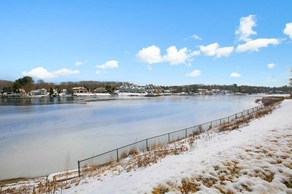 16 Houghton Street, Unit 2 Worcester, MA 01604 - Photo 25 of 33