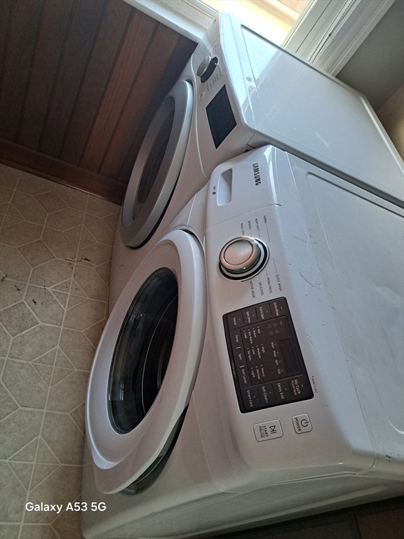 16 Houghton Street, Unit 2 Worcester, MA 01604 - Photo 7 of 33