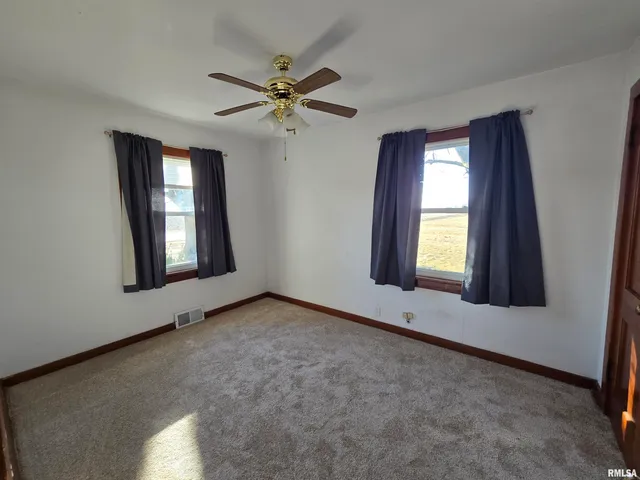 $99,900 | 2608 Highway 17, Toluca, IL 61369