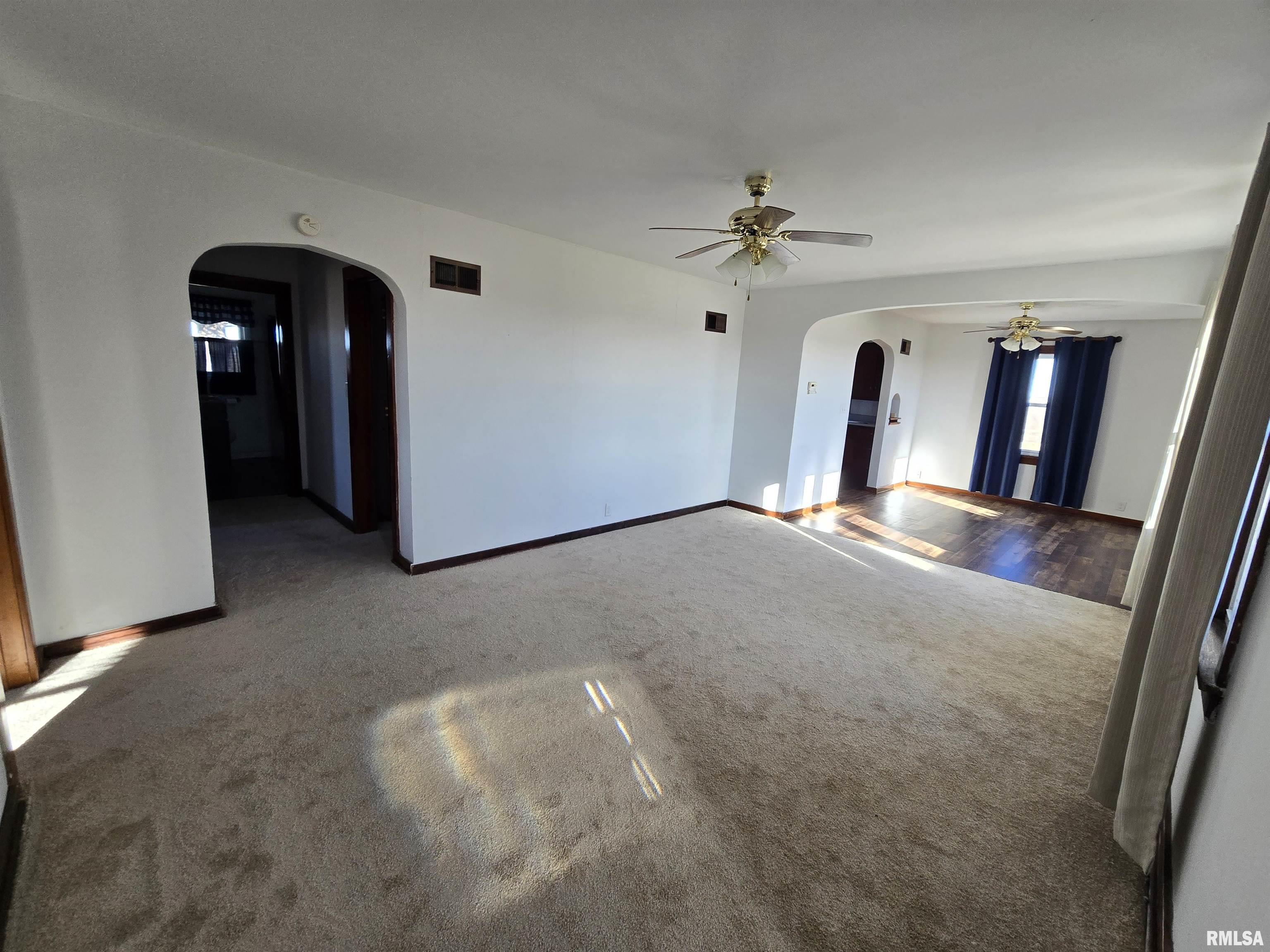 2608 Highway 17 Toluca, IL 61369 - Photo 4 of 18