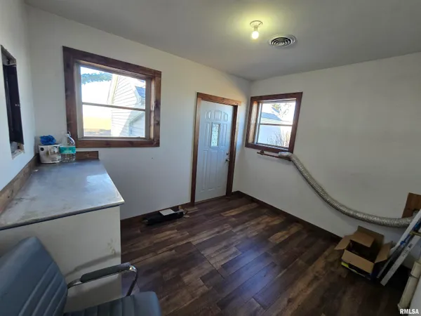 $119,900 | 2608 Highway 17, Toluca, IL 61369