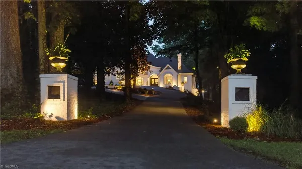 $1,325,000 | 605 Oak Valley Boulevard, Advance, NC 27006