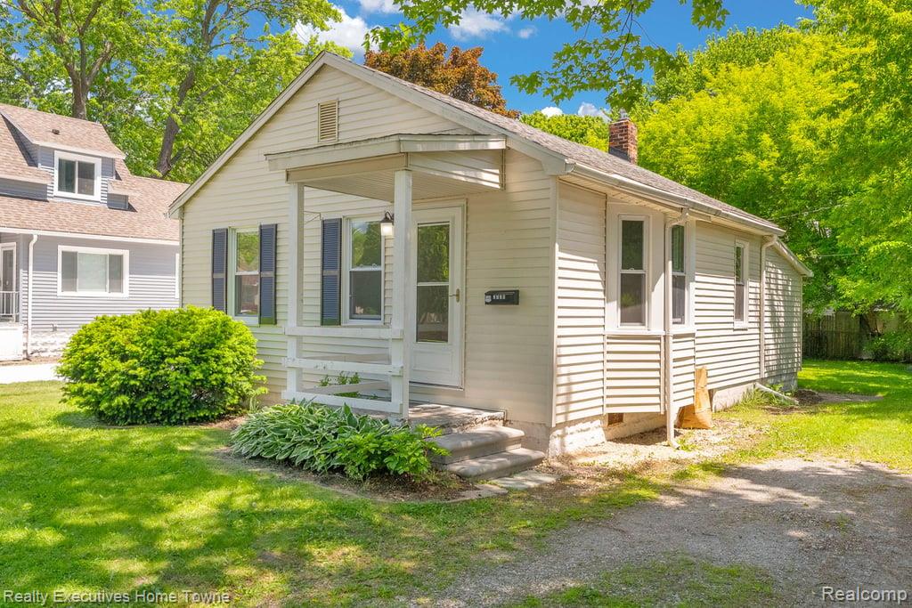 2720 Walnut Street Port Huron, MI 48060 - Photo 4 of 26