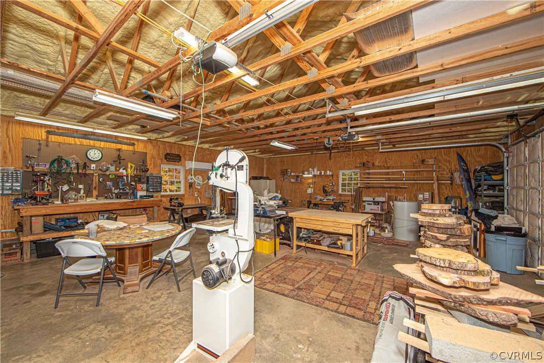24410 Johnson Road Jetersville, VA 23083 - Photo 36 of 47 a view of a tables and chairs in patio