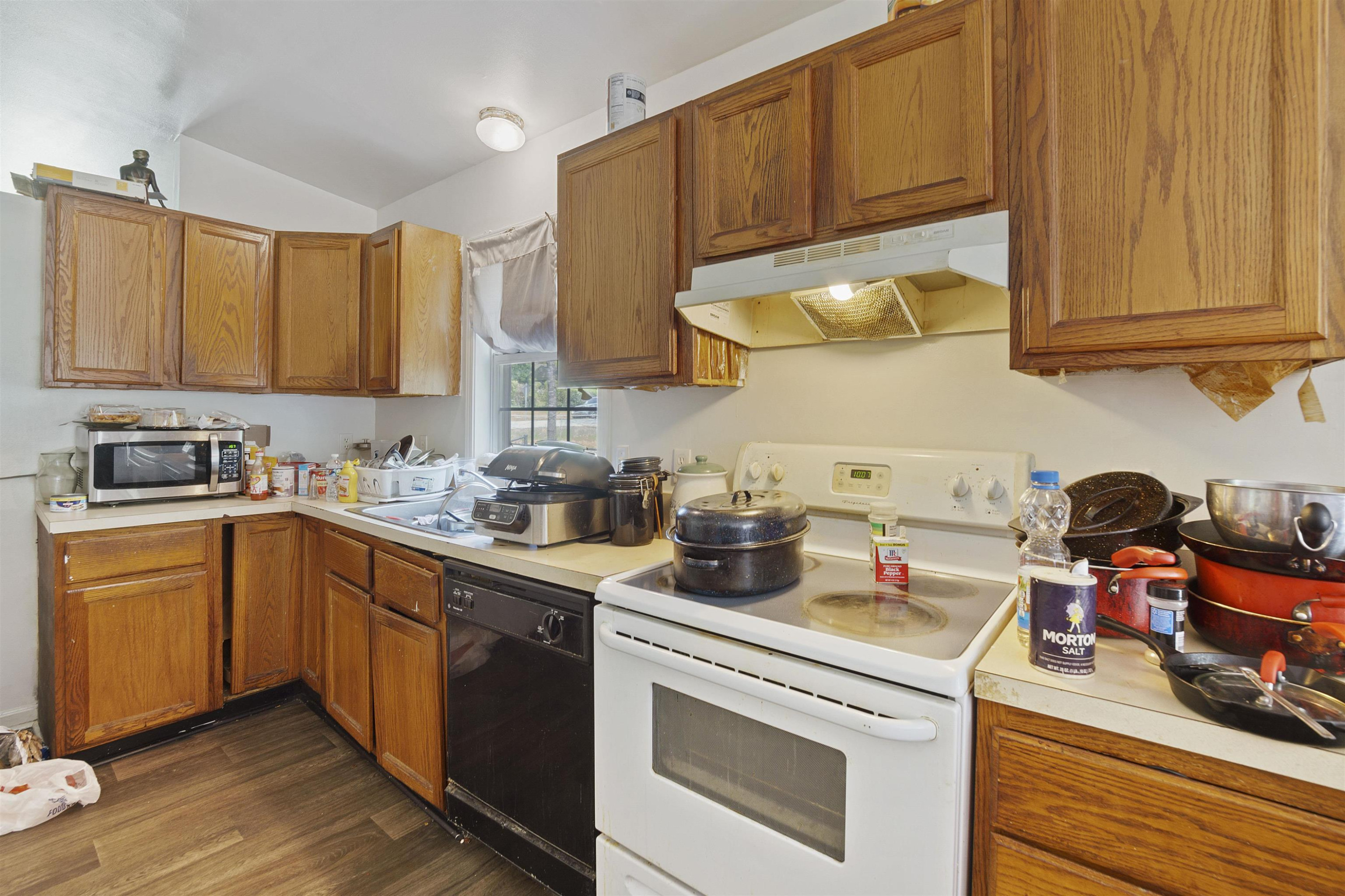 1505 Wiljohn Road Garner, NC 27529 - Photo 8 of 15 Kitchen