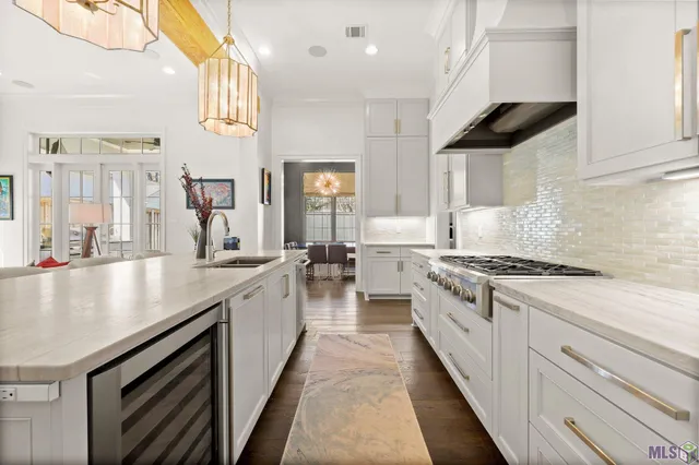 $985,000 | 7515 Tilton Court, Baton Rouge, LA 70806