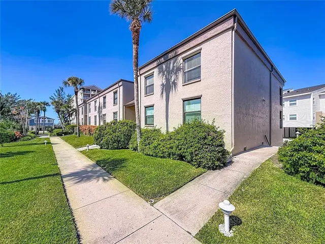 $619,000 | 19725 Gulf Boulevard, Unit 46, Indian Rocks Beach, FL 33785