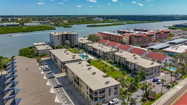 $619,000 | 19725 Gulf Boulevard, Unit 46, Indian Rocks Beach, FL 33785