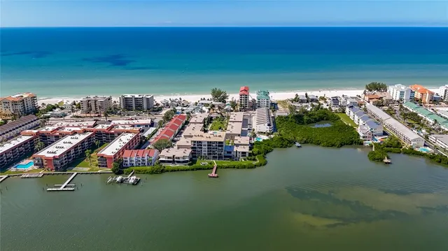 $619,000 | 19725 Gulf Boulevard, Unit 46, Indian Rocks Beach, FL 33785