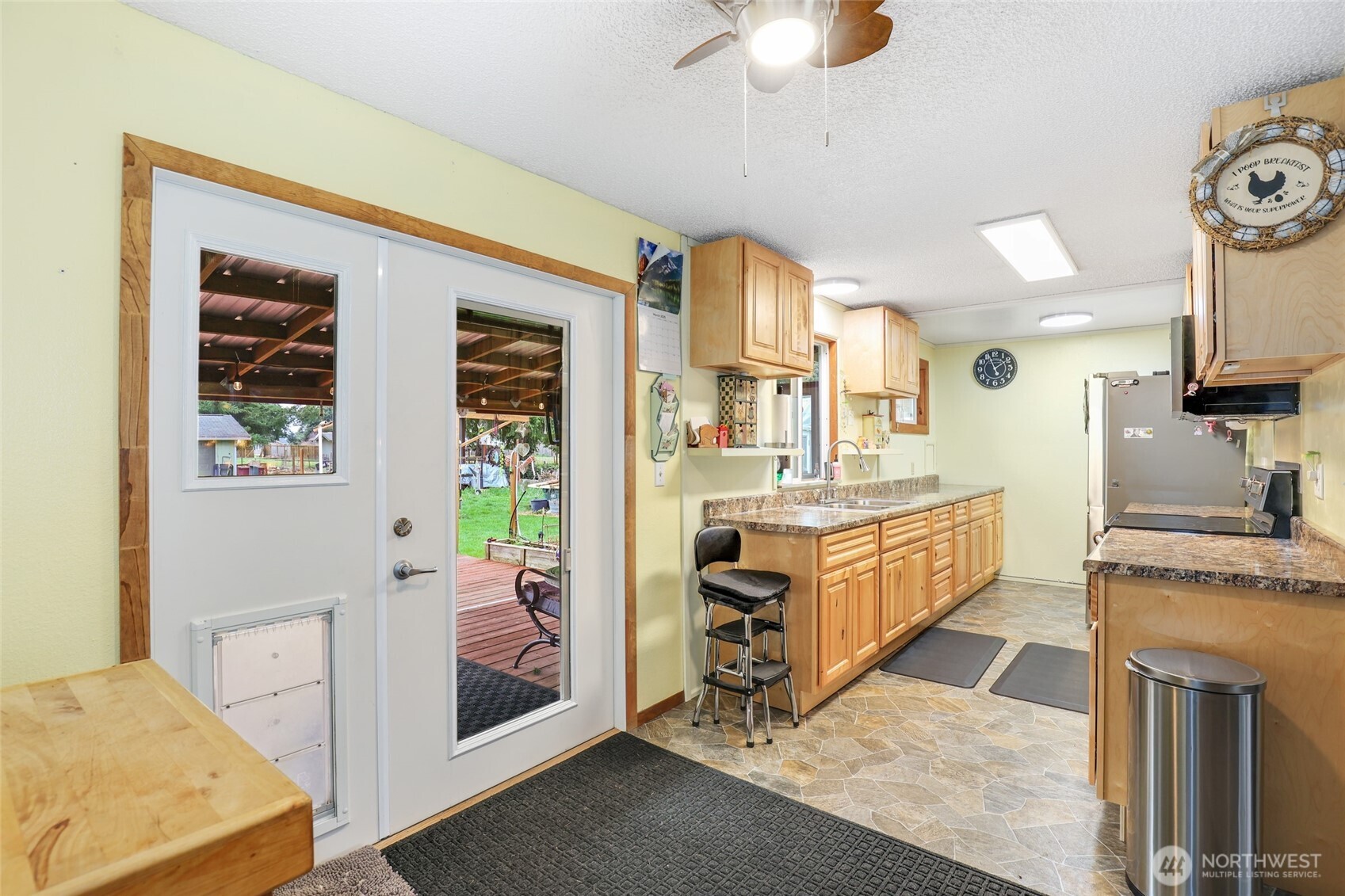 18417 Apricot Street Southwest Rochester, WA 98579 - Photo 11 of 34