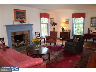 288 Country Gate Road Wayne, PA 19087 - Photo 2 of 12