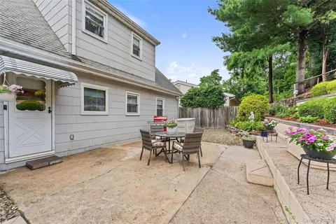 $799,000 | 162 Midland Avenue, Yonkers, NY 10705