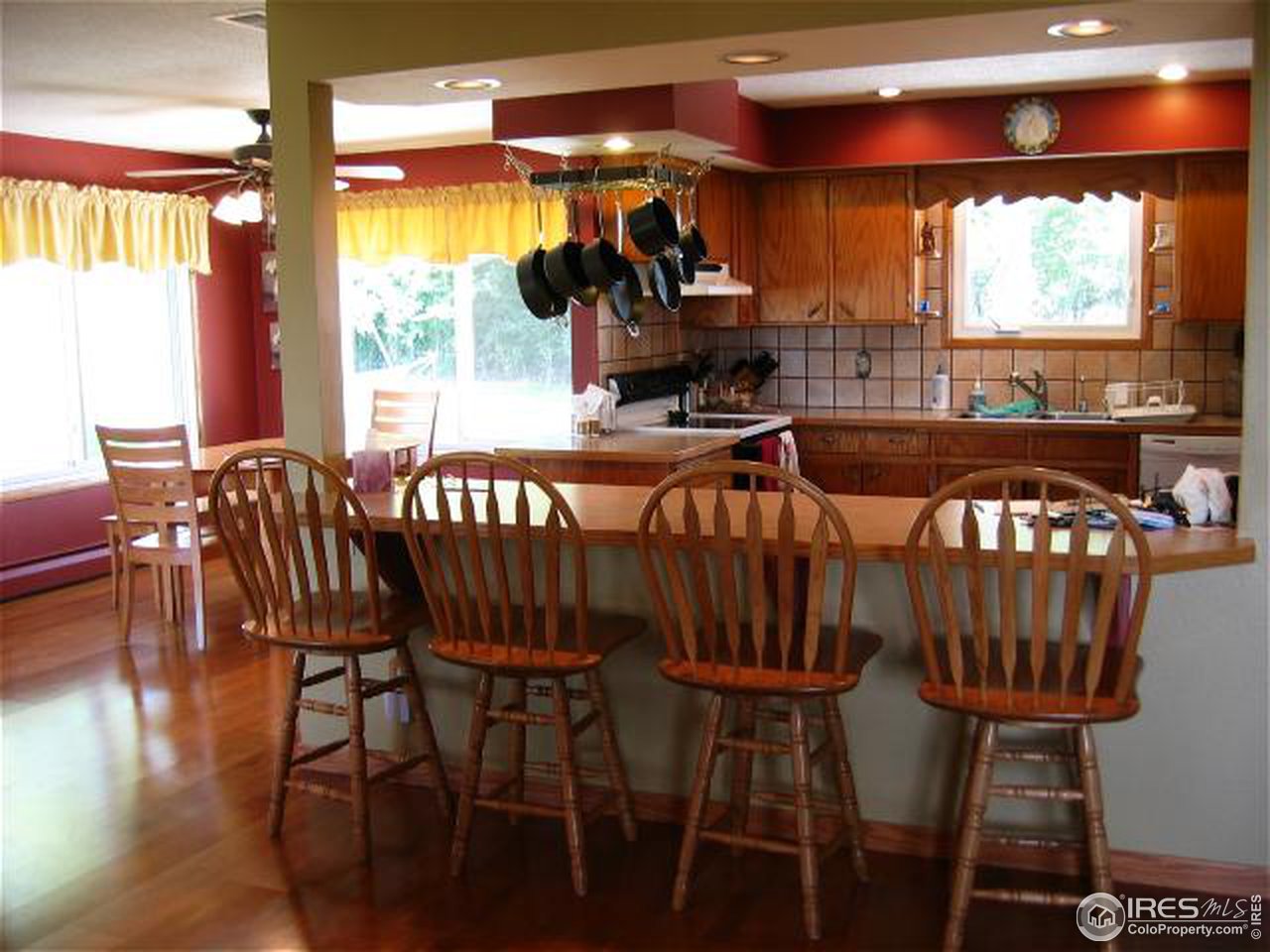 9988 Plateau Road Longmont, CO 80504 - Photo 11 of 14 Gallery Image 11
