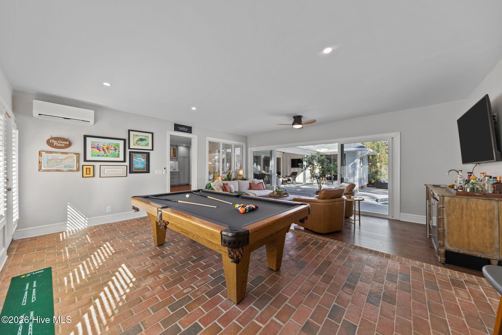 2 Alpine Place Pinehurst, NC 28374 - Photo 17 of 39 Family Room