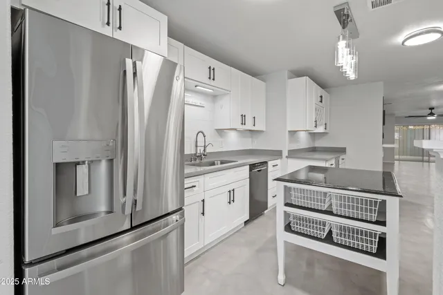 a view of empty room