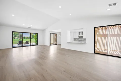 $644,000 | 10403 Sunningdale Drive, Rancho Mirage, CA 92270