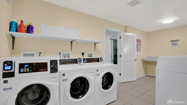 $365,000 | 901 Bayshore Boulevard, Unit 311, San Francisco, CA 94124