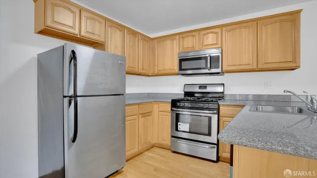 $365,000 | 901 Bayshore Boulevard, Unit 311, San Francisco, CA 94124