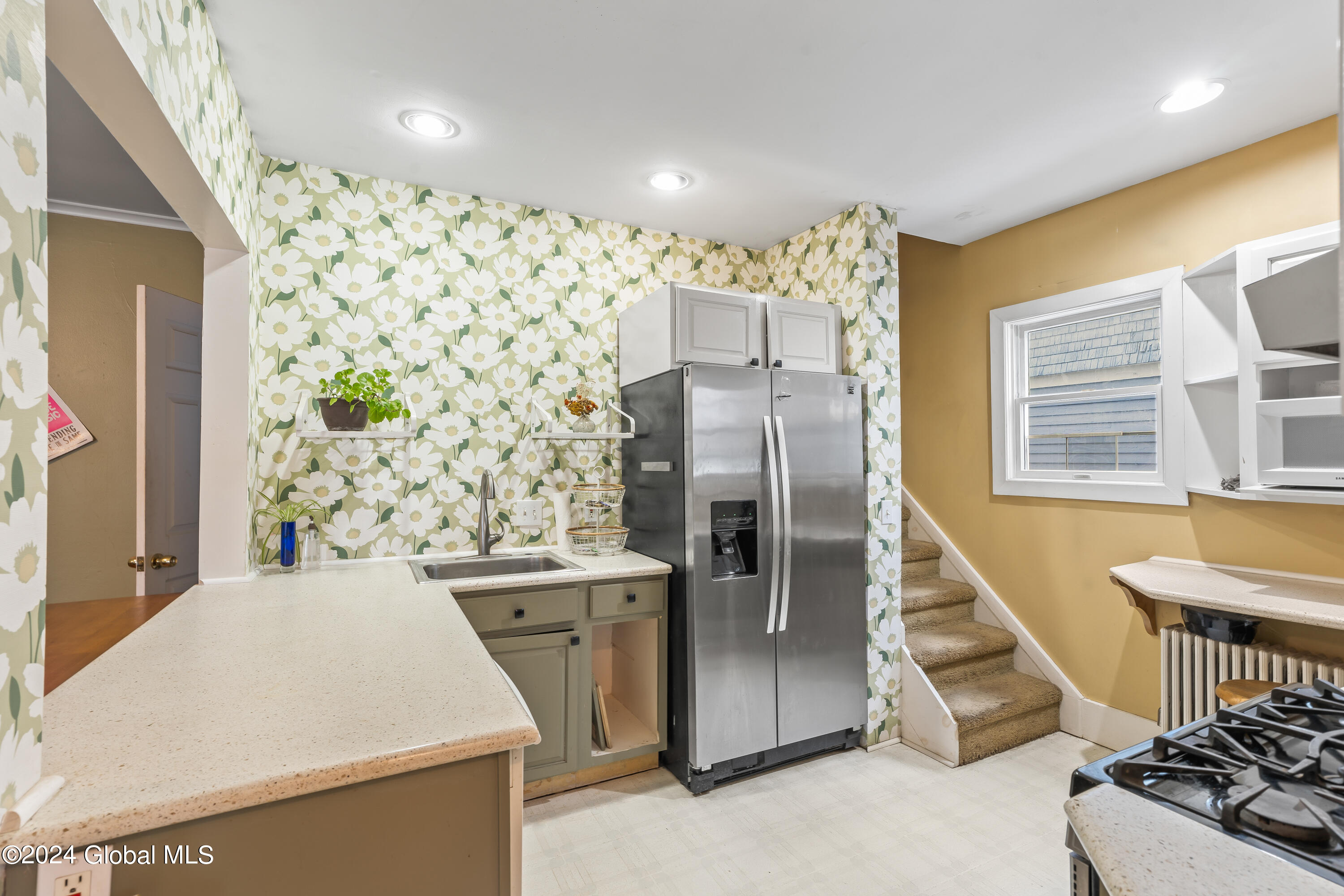 1680 Rugby Road Schenectady, NY 12309 - Photo 9 of 22 DSC07292