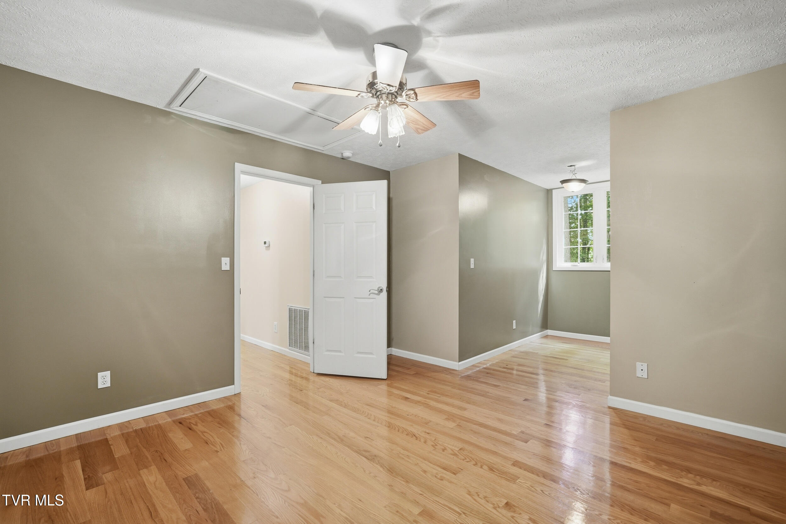 4714 Powell Valley Road Big Stone Gap, VA 24219 - Photo 32 of 56 35