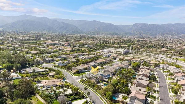 $1,499,000 | 303 Sunburst Lane, Corona, CA 92879