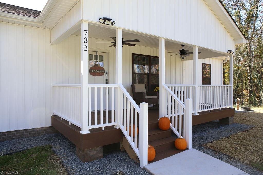 732 Garner Road Denton, NC 27239 - Photo 2 of 50