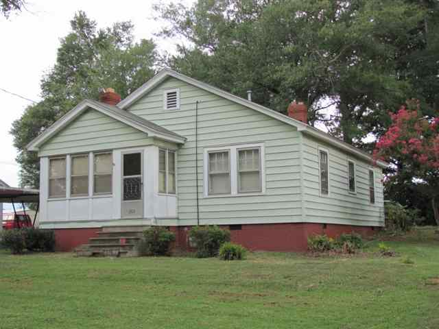 203 Sumter Street Anderson, SC 29621 - Photo 1 of 9 Gallery Image 1