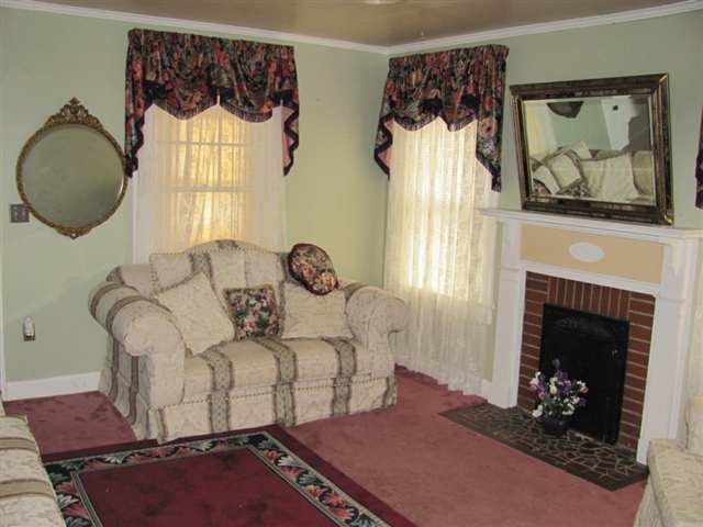 203 Sumter Street Anderson, SC 29621 - Photo 3 of 9 Gallery Image 3