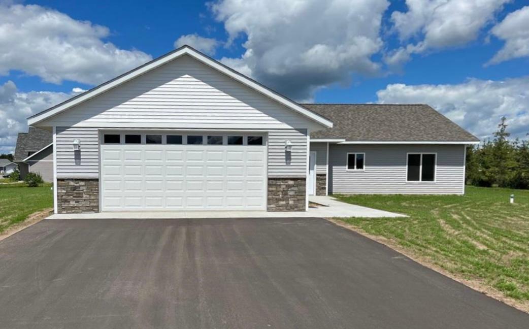 2008 Whiting Road Northwest, Unit 30 Bemidji, MN 56601 - Photo 1 of 1 Gallery Image 1