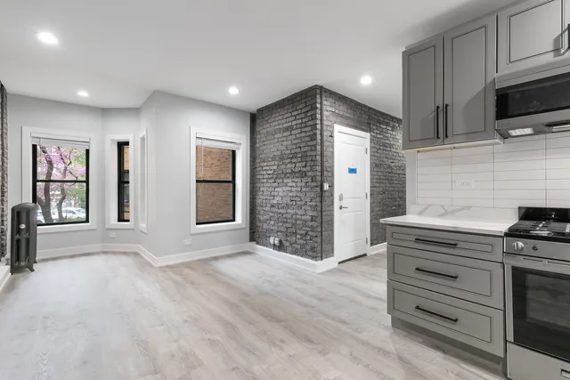 $1,843 | 7738 North Eastlake Terrace, Unit 3W, Chicago, IL 60626