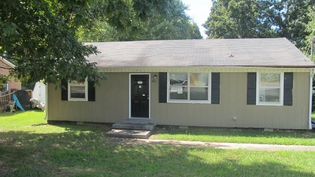 1590 Bevard Road Clarksville, TN 37042 - Photo 1 of 7 Front