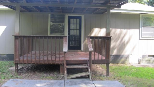 1590 Bevard Road Clarksville, TN 37042 - Photo 2 of 7 Back